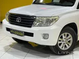 تويوتا لاند كروزر جي إكس 2015 بمحرك V6